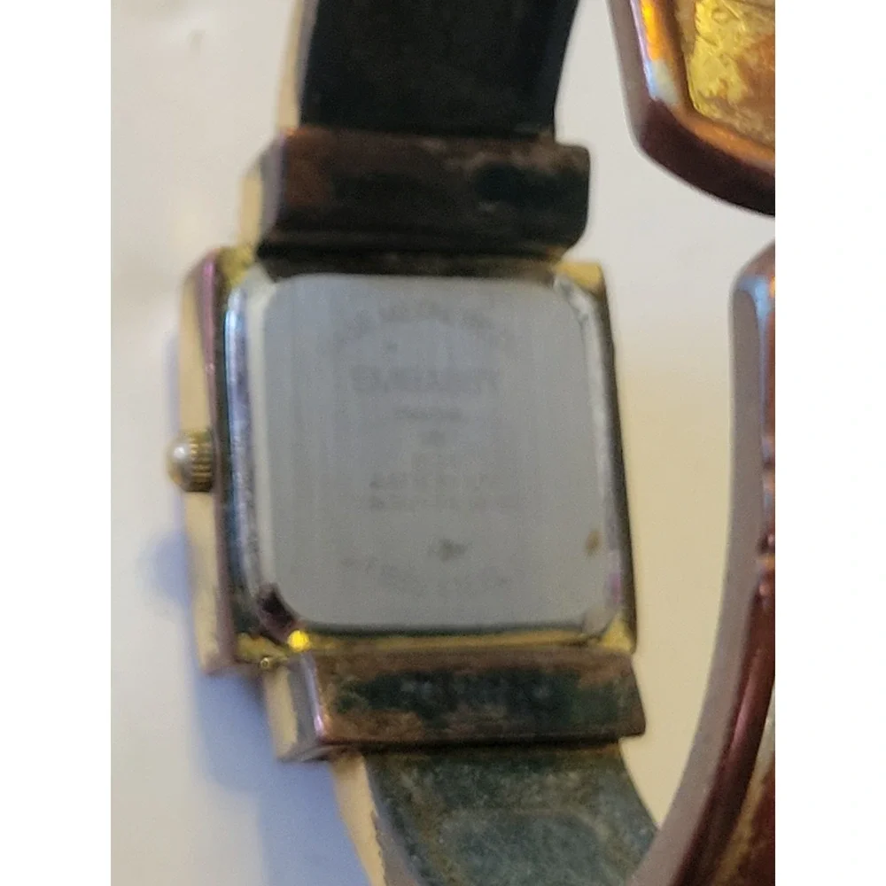 Vintage Watch Lot of 5 Gruen Embassy Studio Time Gold Silver tone * For Parts